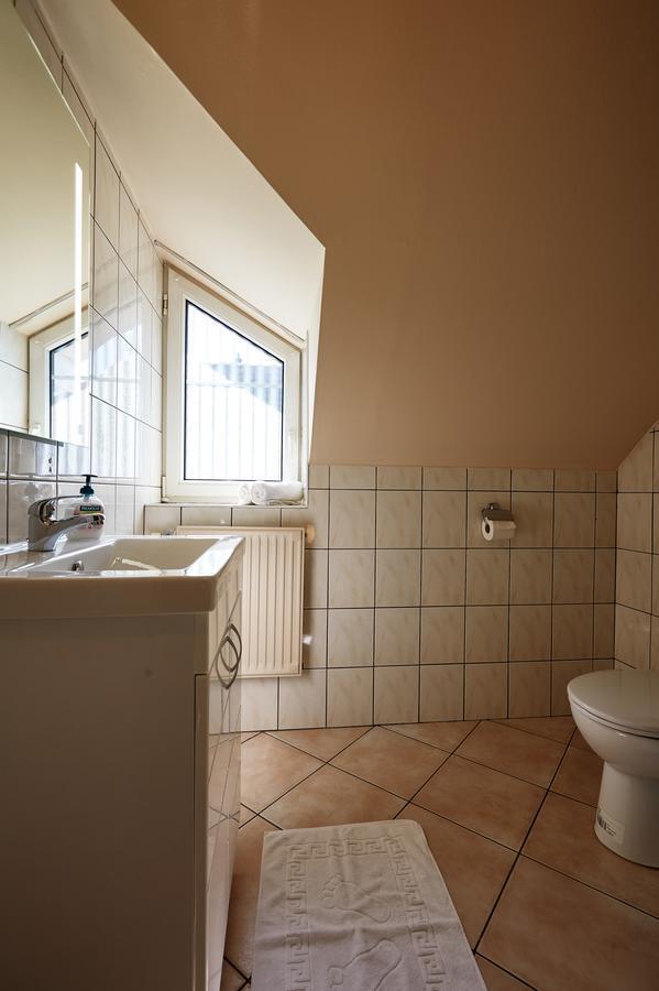 Ovar Apartman Mosonmagyaróvár Exterior foto